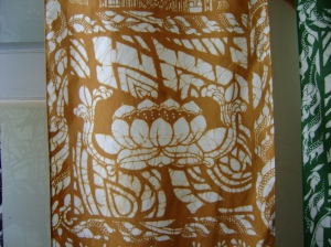 Pendones hechos a mano en Batik, diseño personalizado, inspirado en símbolos del Budismo